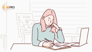 Content đóng vai trò quan trọng trong quá trình làm tiếp thị của doanh nghiệp. Tuy nhiên không phải content nào cũng đạt hiệu quả cao. Để kiểm tra và đánh giá bài viết của mình bạn hãy tham khảo 7 tiêu chí đánh giá content chất lượng mà Supro chuẩn bị chia sẻ ngay bây giờ. 1. 7 Tiêu chí mà content chất lượng cần phải đạt được Content chất lượng, đạt hiệu quả cao trong tiếp thị phải đạt được 7 tiêu chí sau: 1.1 Content có mục tiêu cụ thể Content chất lượng là những bài viết có mục tiêu cụ thể. Chúng sẽ hướng đến tệp khách hàng xác định nhằm thực hiện những mục đích của doanh nghiệp. Bên cạnh đó, nhờ việc đặt mục tiêu cho viết, content của bạn sẽ trở nên độc đáo và hấp dẫn hơn. Đây cũng là lợi thế cạnh tranh của bạn so với các đối thủ khác cùng ngành. 1.2 Đem lại giá trị cho người xem Bạn không thể chỉ triển khai những nội dung với mục đích bán hàng đơn thuần mà chúng còn phải đem lại giá trị cho người xem. Các doanh nghiệp có thể triển khai những bài viết hướng dẫn sử dụng sản phẩm, chia sẻ kinh nghiệm, kiến thức, trải nghiệm của mình tới khách hàng. Các bài viết này sẽ góp phần giữ chân khách hàng ở lại trang của bạn lâu hơn, tăng khả năng mua hàng của người tiêu dùng. 1.3 Tối ưu SEO SEO hay còn gọi là Search Engine Optimization là chiến lược giúp tăng khả năng hiển thị của bài viết trên các công cụ tìm kiếm. Những nội dung có khả năng góp phần thúc đẩy hiệu quả quá trình tối ưu công cụ tìm kiếm là content chất lượng. Content chất lượng giúp tăng khả năng hiển thị của bài viết trên công cụ tìm kiếm 1.4 Có khả năng thu hút người xem Những nội dung thu hút được nhiều sự quan tâm, tương tác của mọi người được coi là content chất lượng. Đây cũng là mục tiêu của team marketing trong các chiến lược tiếp thị người tiêu dùng. Tuy nhiên, để làm được điều này bạn cần nghiên cứu người xem mục tiêu của mình và triển khai content theo nhu cầu và thị hiếu của họ. 1.5 Content chất lượng mang lại tỷ lệ chuyển đổi cho doanh nghiệp Bất kỳ hoạt động nào trong kế hoạch marketing đều nhằm mục đích mang lại tỷ lệ chuyển đổi, khách hàng cho doanh nghiệp. Do đó đây cũng là một trong những tiêu chí quan trọng để đánh giá chất lượng nội dung. Chúng ta có thể sử dụng các Call to Action để tạo một số chuyển đổi cho bài viết như: Click vào bài viết khác của website. Chuyển đổi bán hàng. Truy cập vào các kênh khác của doanh nghiệp. Khách hàng để lại thông tin cá nhân. Content là yếu tố giúp đem lại tỷ lệ chuyển đổi cao cho doanh nghiệp 1.6 Tạo dấu ấn thương hiệu Một bài viết có hay đến đâu nhưng không để lại dấu ấn thương hiệu cho người xem thì cúng không được coi là content chất lượng. Các nội dung được triển khai cần có sự đặc biệt. Đây sẽ là yếu tố để khách hàng phân biệt bạn với những thương hiệu khác. Ngoài ra, việc xây dựng thương hiệu cũng khiến người tiêu dùng tin tưởng, sẵn sàng “xuống tiền” mua sản phẩm mà không suy nghĩ quá nhiều. 1.7 Nội dung có tính thuyết phục Content chất lượng sẽ thuyết phục được khách hàng thực hiện hành động mà doanh nghiệp mong muốn. Chúng có thể là tìm hiểu sản phẩm, tìm hiểu thương hiệu, quyết định mua hàng và sử dụng sản phẩm. Đây cũng là một trong những yếu tố giúp chúng ta rút ngắn quá trình mua hàng của người xem. 2. 6 Bước triển khai content chất lượng đơn giản, hiệu quả Để nội dung của chúng ta đạt được 7 tiêu chí trên bạn chỉ cần thực hiện theo 6 bước sau: Bước 1: Xác định chủ đề content Bước đầu tiên trong quy trình triển khai một content chất lượng là xác định chủ đề của chúng. Nội dung của bài viết cần thể hiện một chủ đề nhất định nhằm tránh lan man, không đạt được mục đích của doanh nghiệp. Bước 2: Lựa chọn đối tượng mục tiêu Tiếp theo, chúng ta cần lựa chọn đối tượng mục tiêu để triển khai nội dung cũng như lựa chọn giọng văn sao cho phù hợp nhất. Lựa chọn đối tượng mục tiêu để triển khai nội dung phù hợp Bạn nên tìm hiểu một số thông tin sau của khách hàng trước khi bắt tay vào viết bài: Nhu cầu của họ là gì? Họ mong muốn điều gì ở sản phẩm? Độ tuổi Giới tính Nghề nghiệp Họ đã biết gì về sản phẩm, thương hiệu? Bước 3: Nghiên cứu thông tin Nghiên cứu thông tin là một trong những bước rất quan trọng để tạo nên content chất lượng. Bạn có thể tìm thấy rất nhiều thông tin về chủ đề của mình trên internet, các trạng mạng xã hội. Tuy nhiên chúng ta chỉ nên tham khảo tại các nguồn uy tín, đã được xác thực. Bước 4: Xác định mục tiêu cho bài viết Sau khi lựa chọn được chủ đề, đối tượng các doanh nghiệp cần đưa ra mục tiêu của bài viết. Chúng sẽ là thước đo đánh giá chất lượng content một cách chính xác nhất. Mục tiêu bài viết là thước đo đánh giá chất lượng content một cách chính xác nhất Bước 5: Triển khai content Dựa vào những thông tin đã thu thập ở trên bạn hãy bắt tay vào triển khai bài viết của mình. Một content chất lượng cần phải đạt được những yêu cầu, mục tiêu mà doanh nghiệp đưa ra ở bước 4. Bước 6: Hoàn thiện nội dung Cuối cùng, bạn nên dành thời gian để đọc lại và rà soát lỗi chính tả trong bài viết của mình. Ngoài ra chúng ta cũng có thể bổ sung thêm một số chi tiết để content trở nên thu hút và hấp dẫn hơn. Chỉnh sửa và hoàn thiện nội dung để chúng trở nên hấp dẫn hơn Triển khai những content chất lượng chưa bao giờ dễ dàng với các doanh nghiệp. SUPRO hy vọng bài viết này có thể giúp bạn nâng cao chất lượng nội dung cho chiến dịch của mình. Nếu có bất kỳ thắc mắc nào hãy liên hệ với chúng tôi qua Hotline 0904383198 để được giải đáp nhanh chóng.
